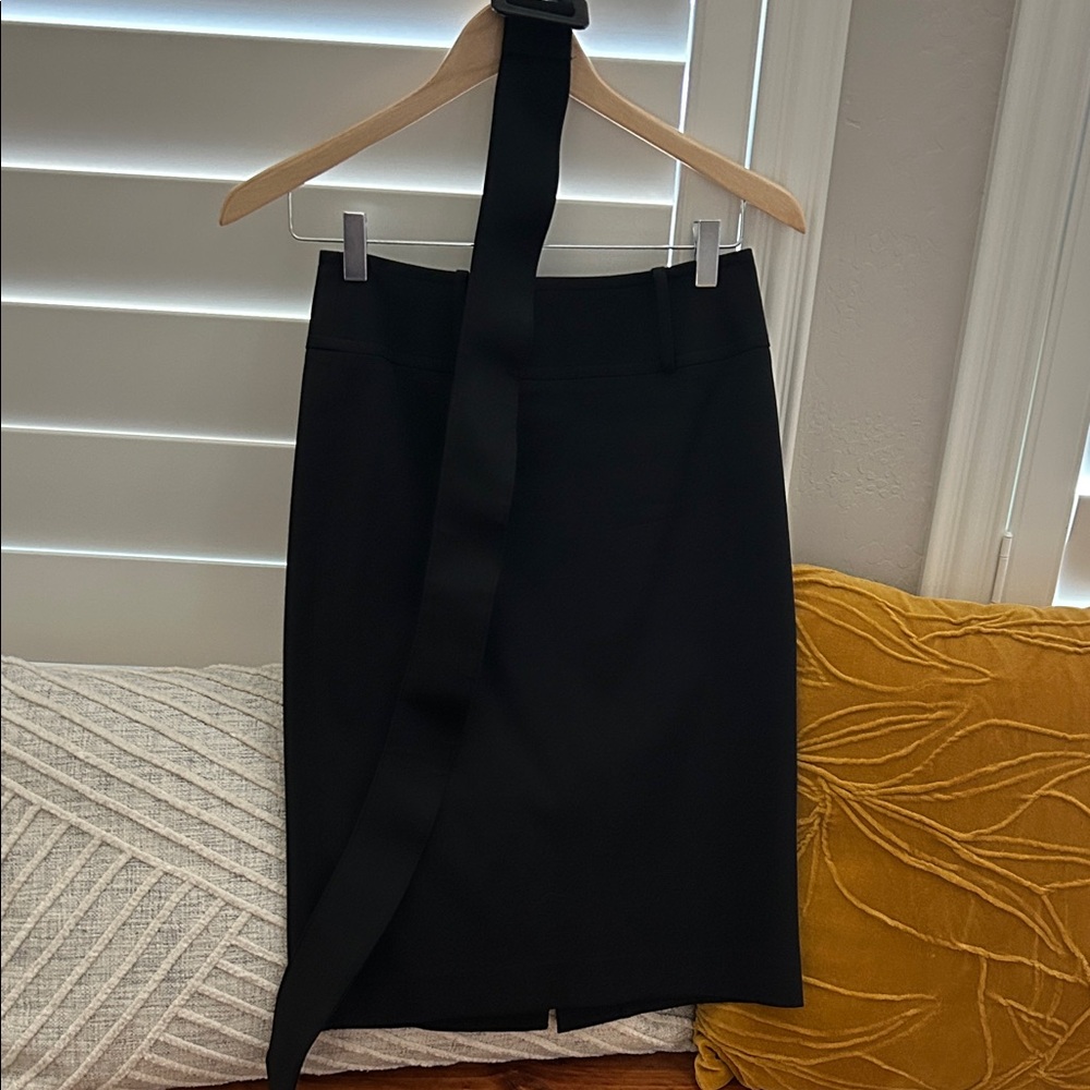 Black pencil skirt.